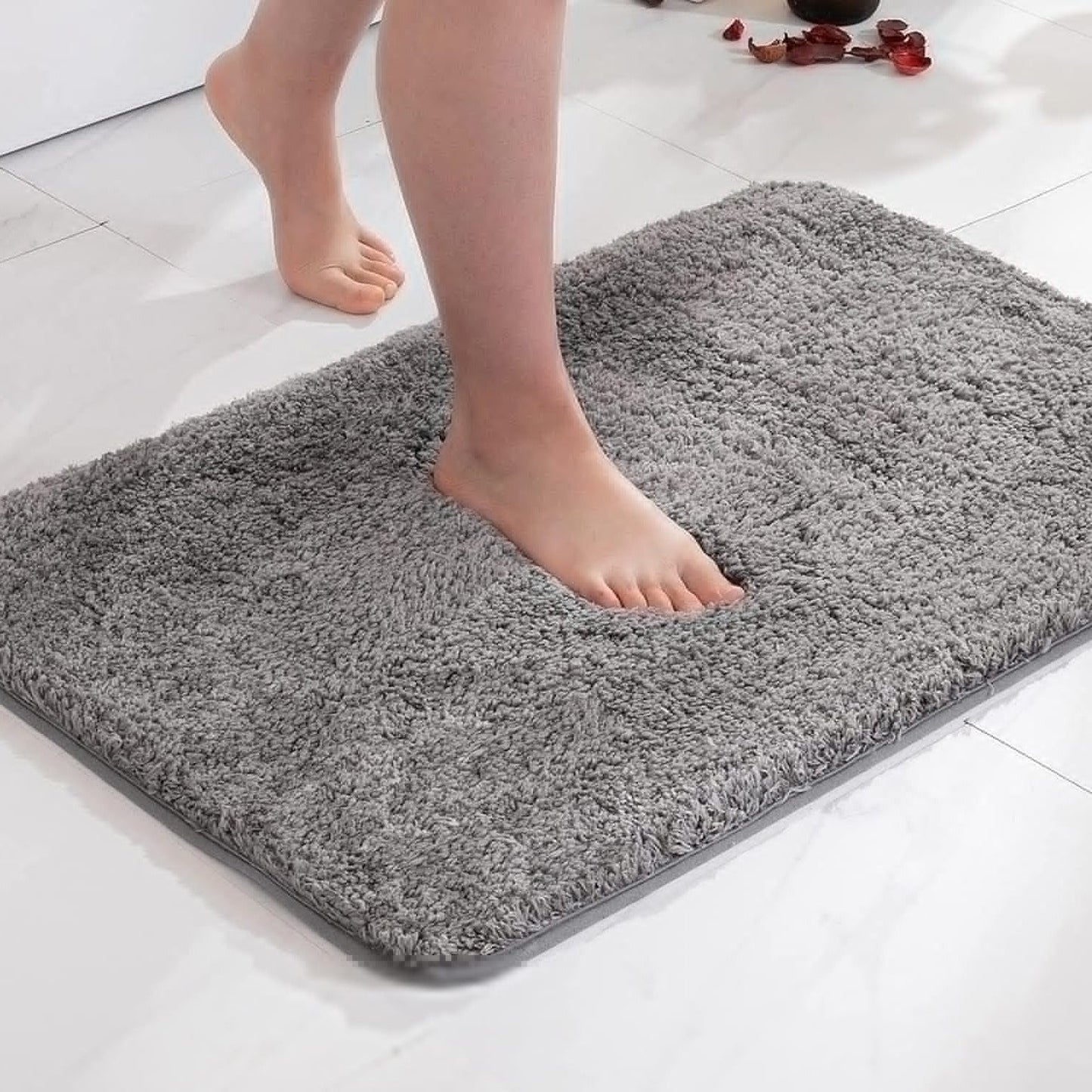 Soft Shaggy Bath Mat with Faux Fur Texture