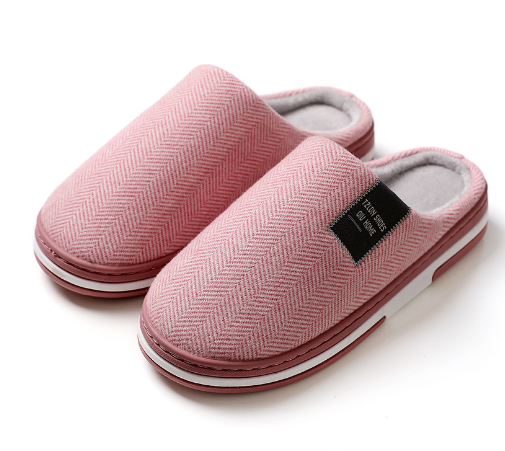 Men's Memory Foam Slippers with Non-Slip Sole – Warm Plush Indoor House Shoes for Winter, Slip-On Cushioned Moccasin Style