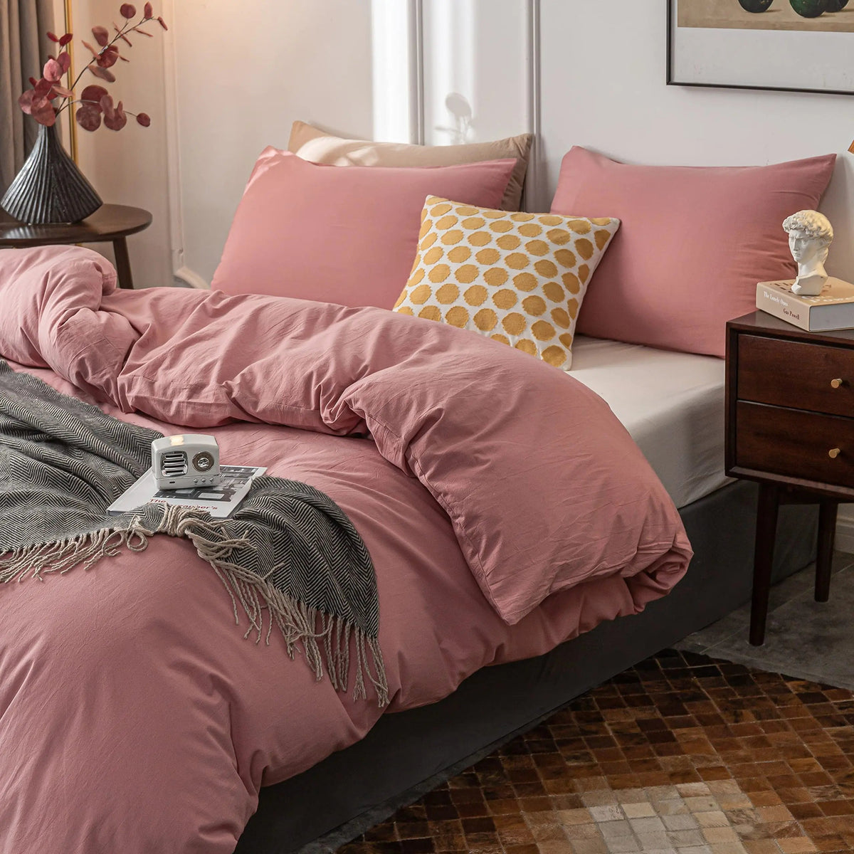 Luxury Microfiber Duvet Cover Set with Zipper Closure | Lightweight & Breathable Bedding for Year-Round Comfort