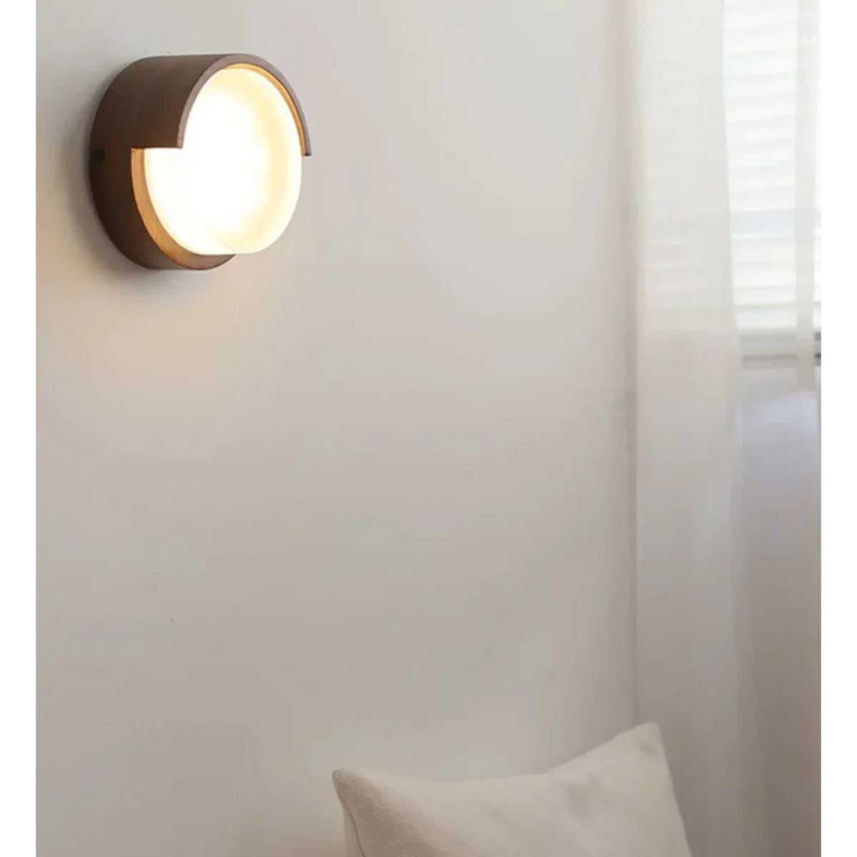 Circular Wood & Metal Sconce 6-Inch Warm LED Accent Light for Hallways Living Rooms Bedrooms Minimalist Modern Japanese-Inspired Interior Li