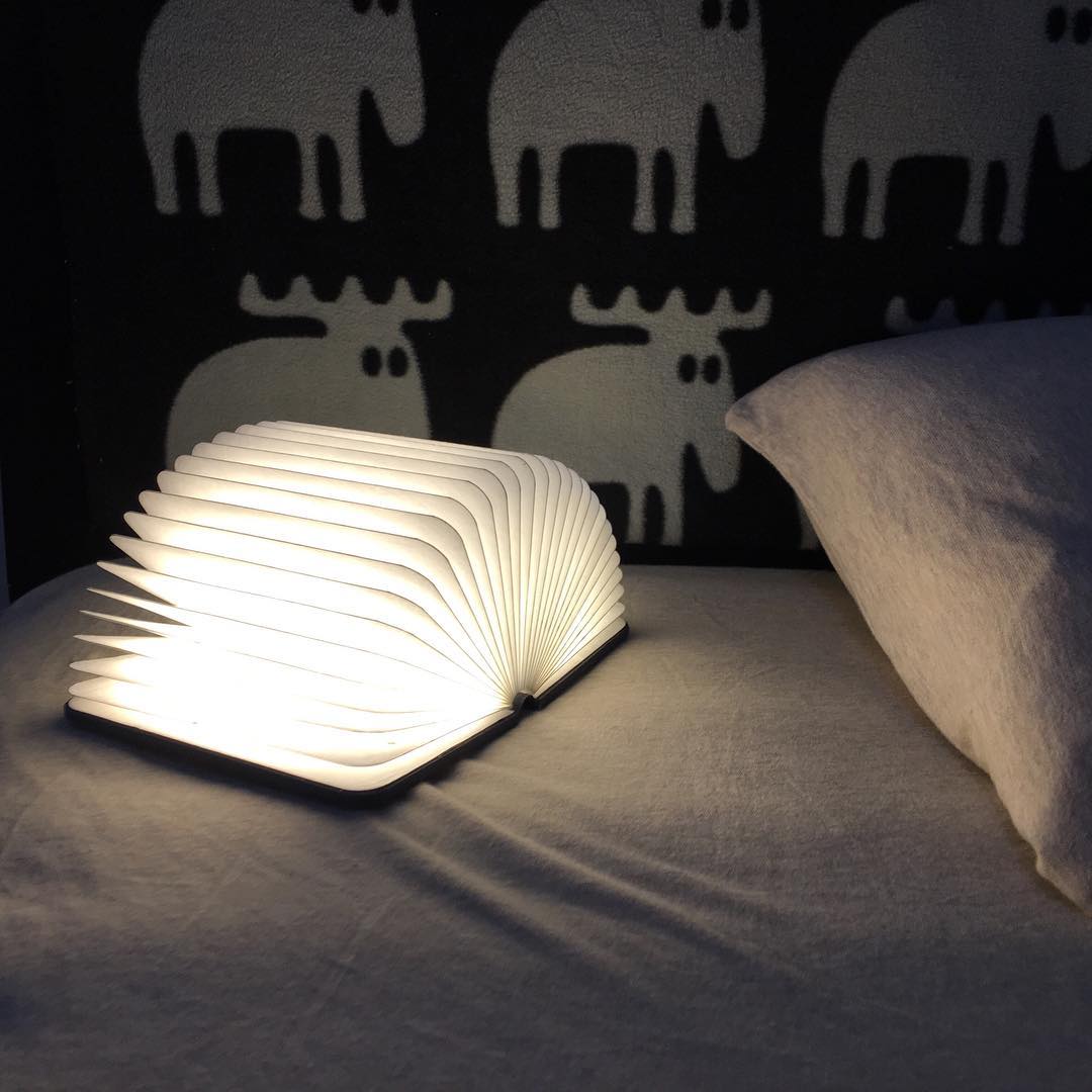 Ortekor Elegant Foldable Book Lamp Night Light with Wooden Cover & Adjustable Angles