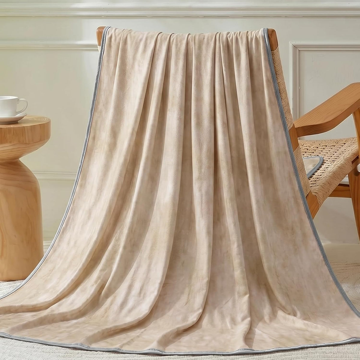 Cozy Nights | Cooling Throw Blanket for Hot Sleepers with Arc-Chill Technology | Lightweight & Breathable Summer Comfort