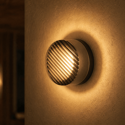 FORMELLE – Sculpted Wall Sconce for Elegant Mood Lighting