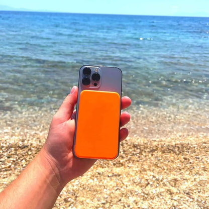 Magnetic Battery Pack for iPhone – Snap-On Wireless Charging Solution