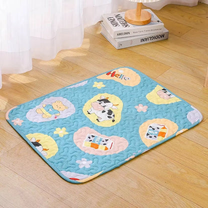 Self-Cooling Pet Bed Mat with Non-Slip Base for Cats & Dogs – Washable Heat-Regulating Fabric, 3 Sizes Available