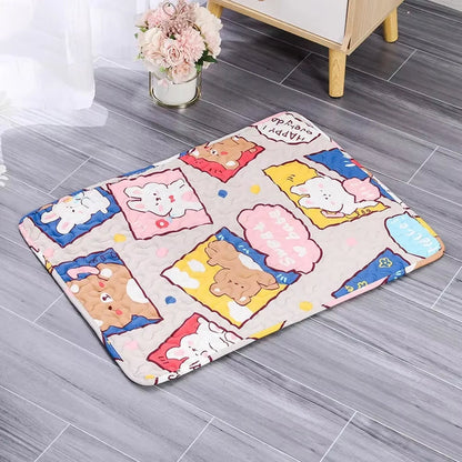 Self-Cooling Pet Bed Mat with Non-Slip Base for Cats & Dogs – Washable Heat-Regulating Fabric, 3 Sizes Available