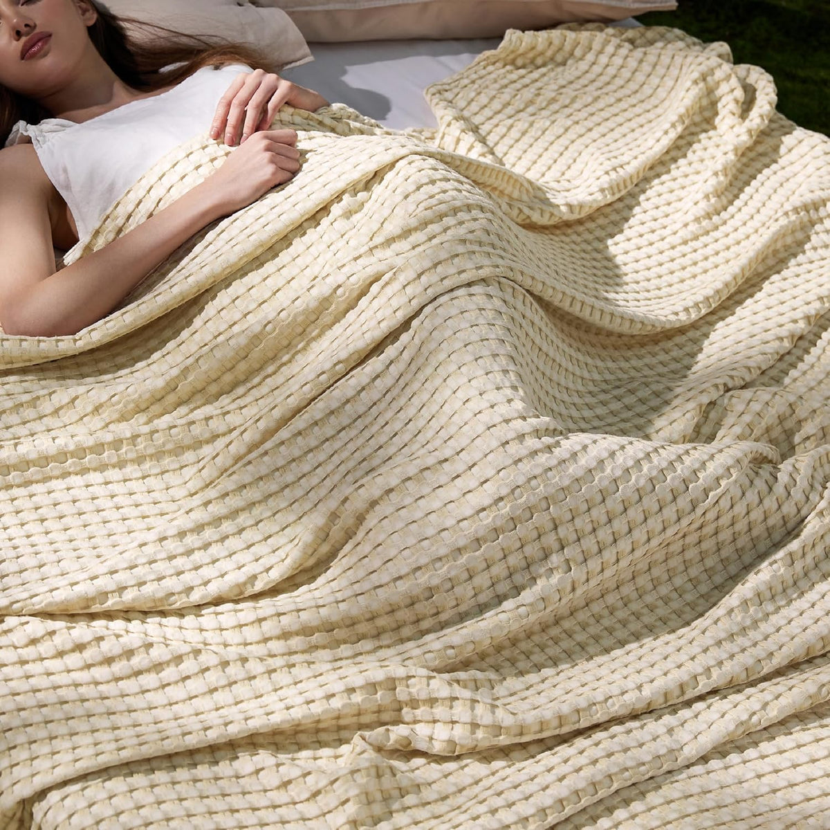 Cozy Haven | Cooling Waffle Queen Blanket with Lightweight Cotton & Bamboo | Soft Summer Throw for Hot Sleepers