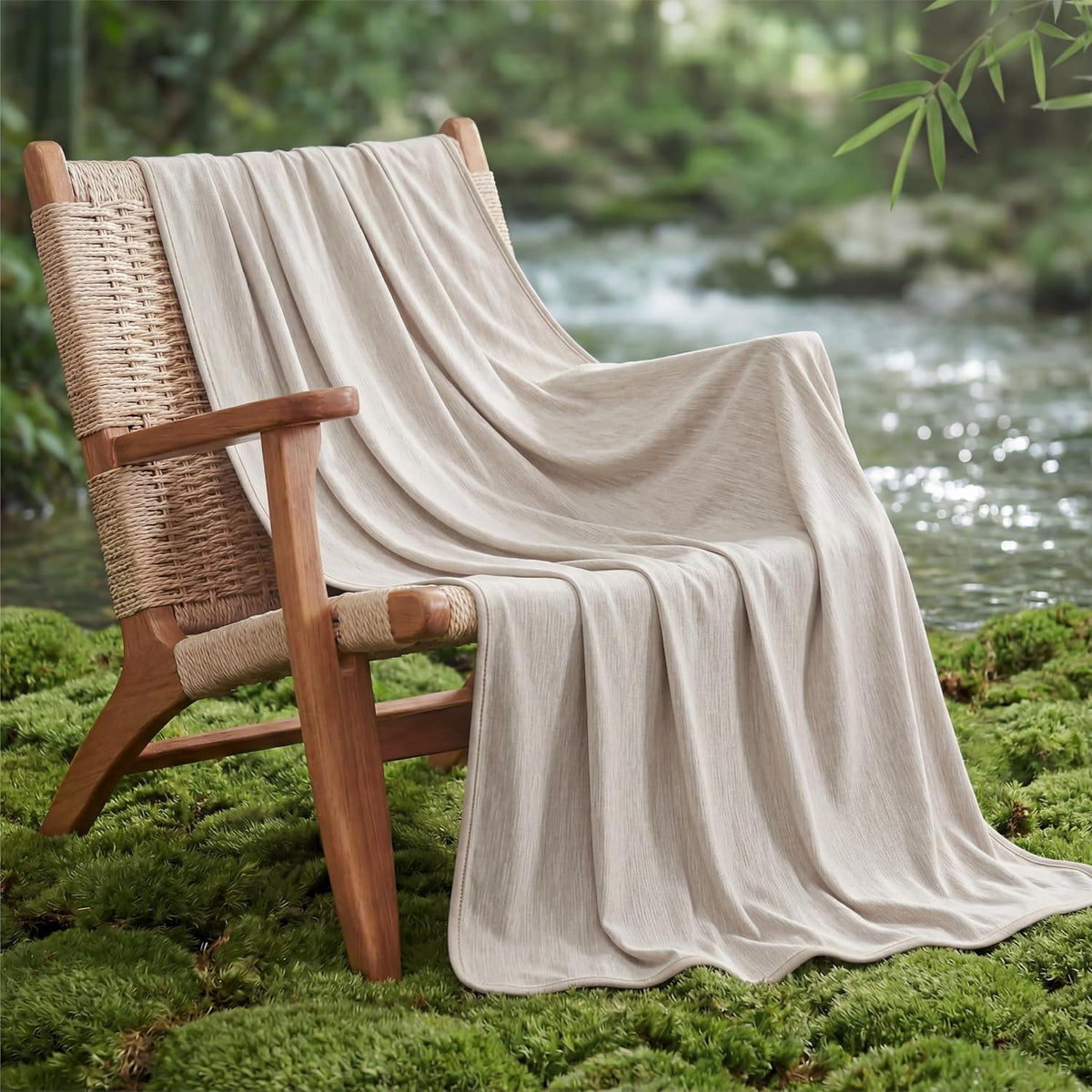 Cozy Comfort | Summer Cooling Blanket for Hot Sleepers with Bamboo Rayon | Lightweight Throw for Travel and Outdoor Use