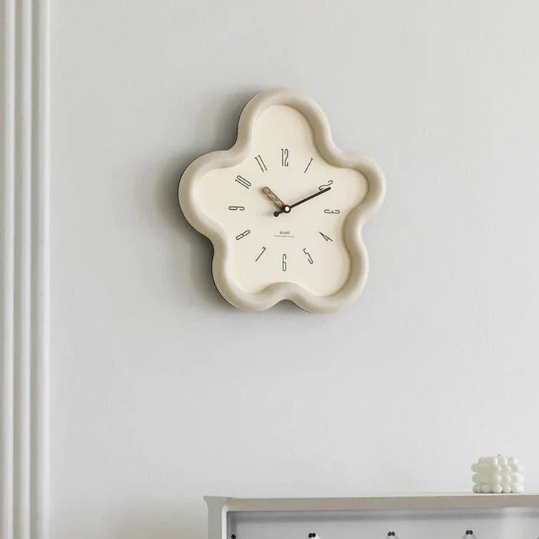 Decorative Blossom Wall Clock with Swinging Pendulum – Quiet Quartz Movement for Bedroom, Living Room & Home Office