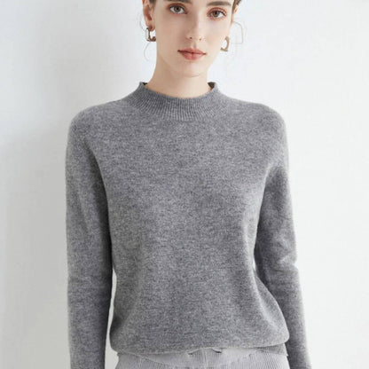 Soft Women's Crew Neck Cashmere Sweater