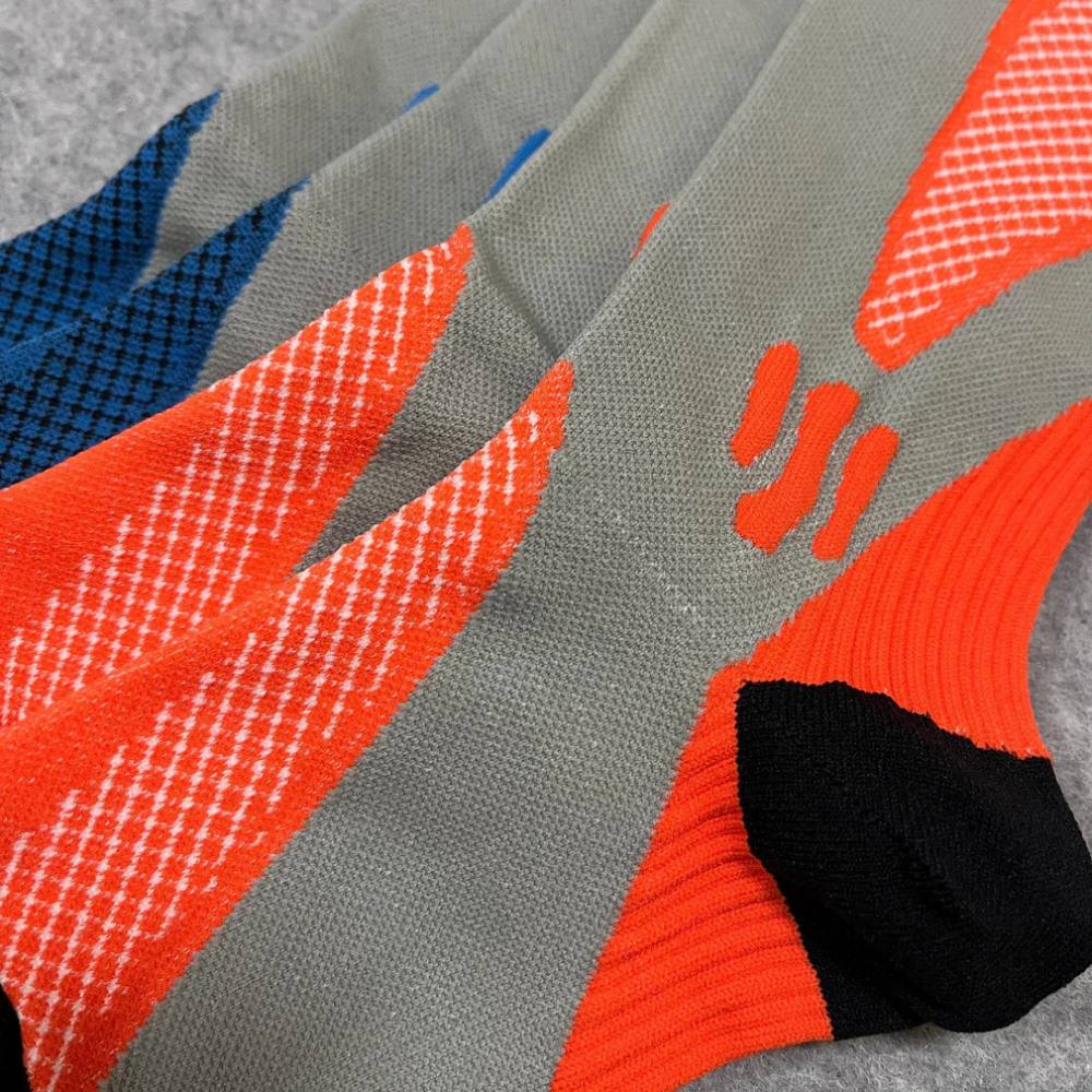 Athletic Support Socks for Women, Moisture Wicking Running Socks