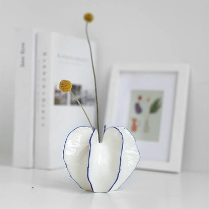 Icarus Handcrafted Pottery Vase Set