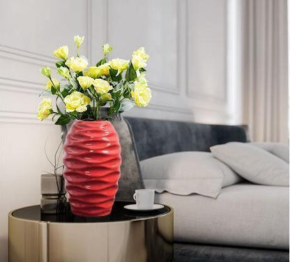 Scarlet Elegance Curve Vase