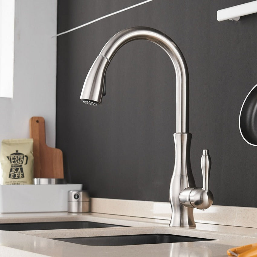Single-Handle Kitchen Faucet with Pull-Down Sprayer – High-Arc Swivel Spout, Easy-Install Deck Mount for Home Sink