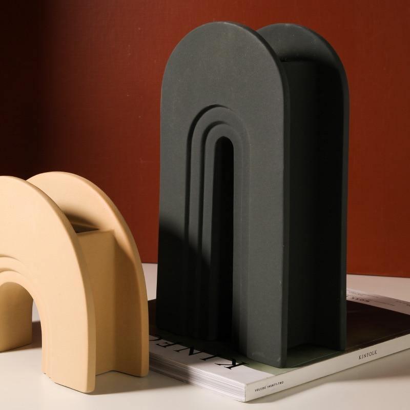 Triumph Arch Vases