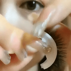 Self-Adhesive False Eyelashes No Glue Heat-Activated Reusable Lash Strips Natural Volume Long Styles Easy Apply 3-Second Hold Washable