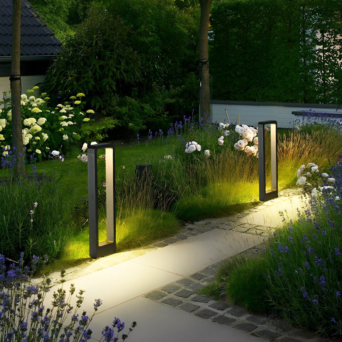 Outdoor Path Light 31 in Tall Aluminum Post Lamp 10W LED Waterproof Black Garden Driveway Walkway Landscape Lighting Fixture Modern Yard Sta