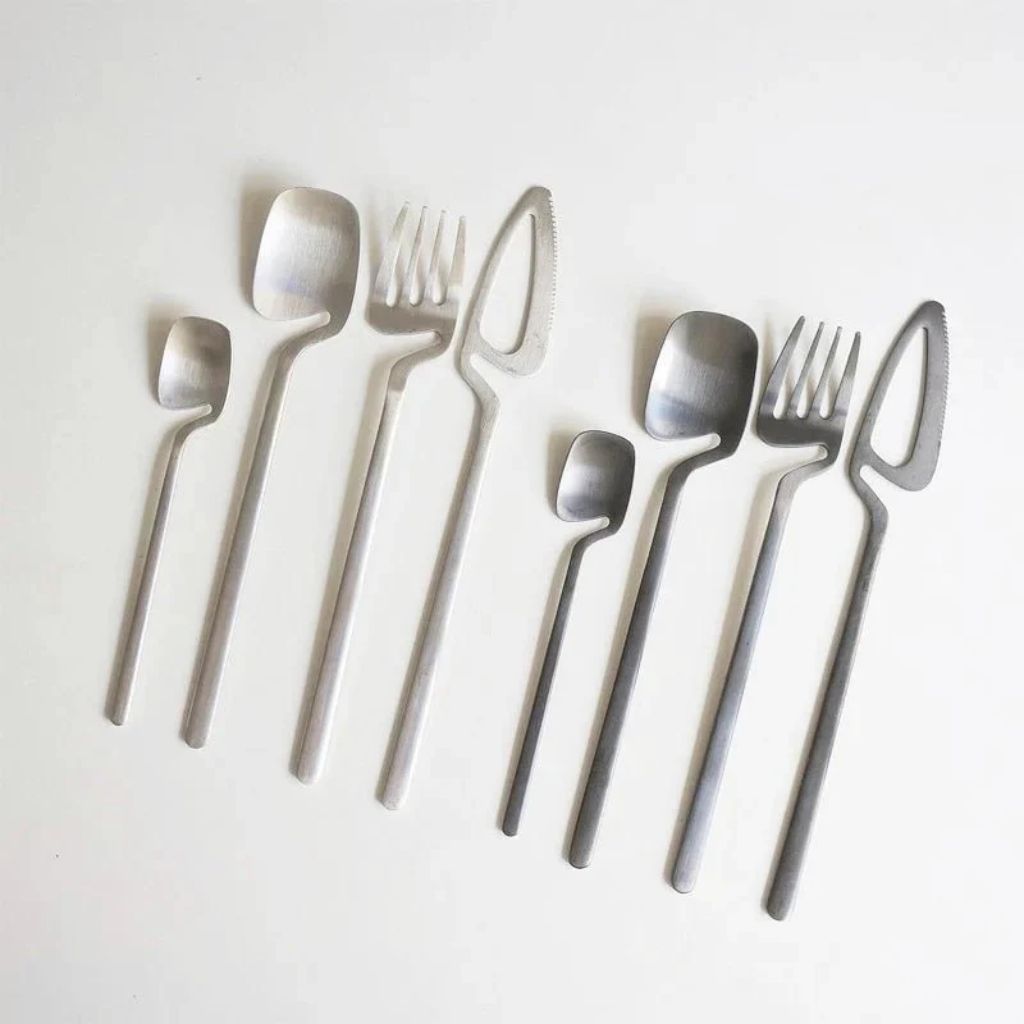 Dining Flatware Set 304 Stainless Steel Hollow Handle Fork Knife Spoon Service for 4 6 12 Modern Table Setting Silver Black Gold Rose Gold