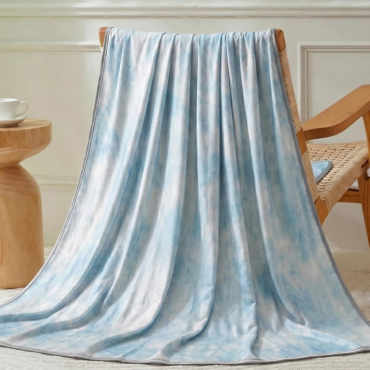 Cozy Nights | Cooling Throw Blanket for Hot Sleepers with Arc-Chill Technology | Lightweight & Breathable Summer Comfort