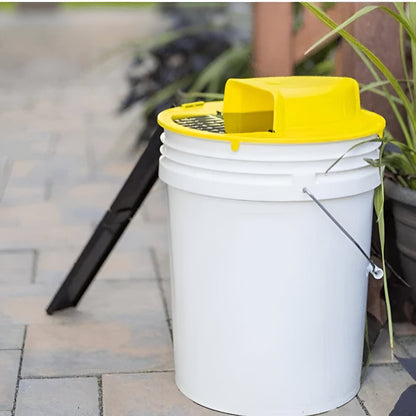 Auto-Reset Rodent Trap with Tipping Platform for Bucket – Reusable Hands-Free Mouse & Rat Catcher for Home, Garage & Barn