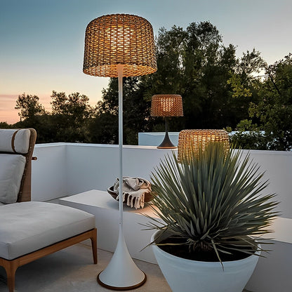 Woven Standing Patio Light 69 in Tall Weatherproof Warm White LED Solar or Plug-in Outdoor Garden Torch for Deck Poolside Terrace