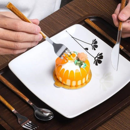 30-Piece Flatware Set Wood-Effect Handles Gold & Silver Finish for 6 Service for Family Dining Everyday Tableware Dinnerware