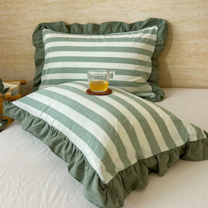 Queen Microfiber Pillowcase with Ruffle Trim & Zipper Closure – Vintage Stripe Pattern for Bedroom Décor – Soft Breathable Fabric