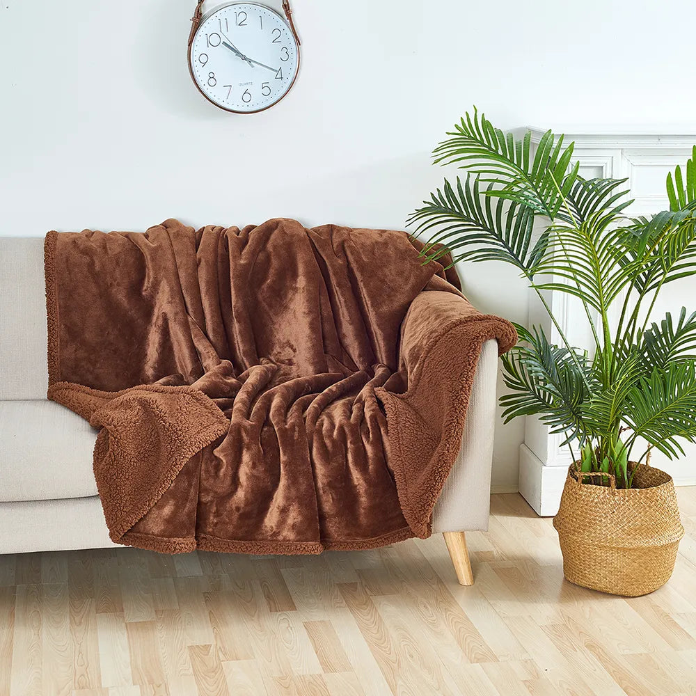 Waterproof Throw Blanket for Couch & Bed – Soft Plush Pet & Spill Protector for Sofa, Chair & Furniture – Machine Washable