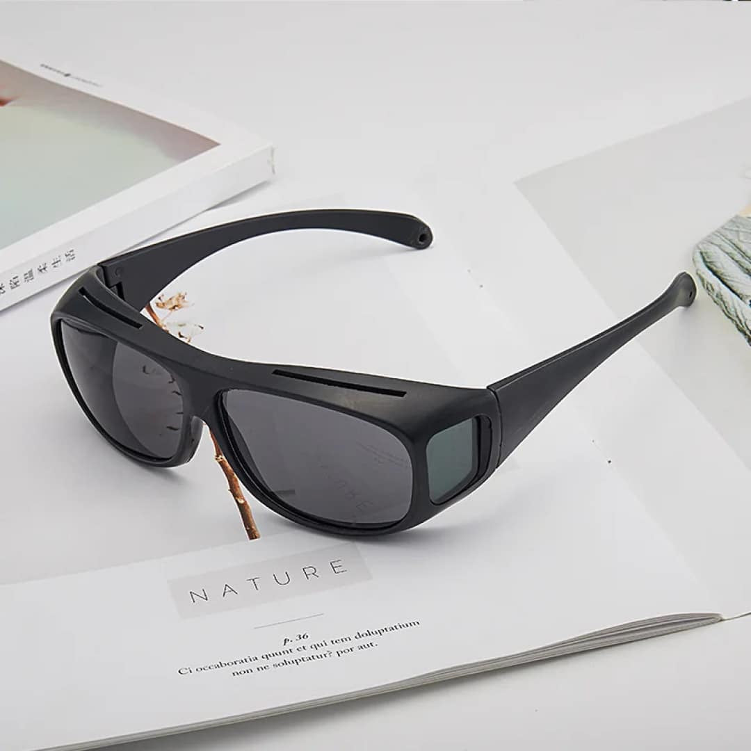 Night Driving Glasses with Anti-Glare Technology – Reduce Headlight Glare & Improve Low-Light Visibility for Safer Nighttime Road Travel
