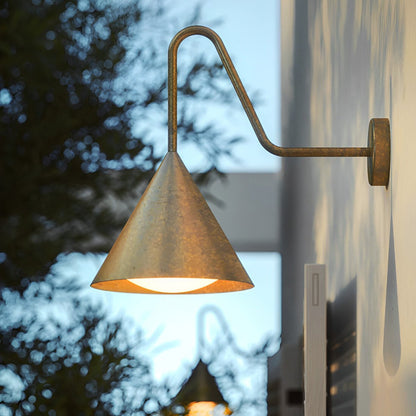 Exterior LED Fixture for Entryway, Deck & Walkway – Weather-Resistant Metal Housing, 3000K Glow – 10 in Bell Design