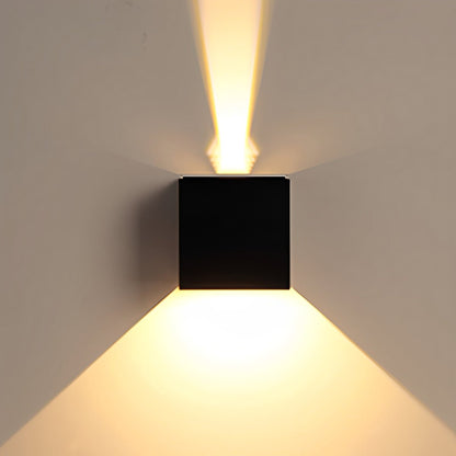 Outdoor Wall Sconce 12W Aluminum Cube Design Black White Up Down Light for Patio Entryway Garden Waterproof IP65