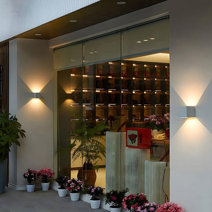 Outdoor Wall Sconce 12W Aluminum Cube Design Black White Up Down Light for Patio Entryway Garden Waterproof IP65