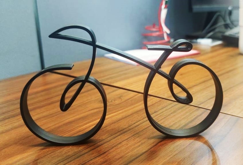 Wearclo | Minimalist Bicycle Sculpture in Wireframe Design | Unique Home Decor for Cyclists