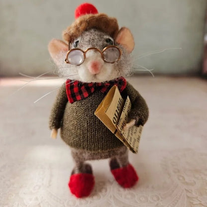 Felted Wool Mouse Figurine – Handmade Artisan Ornament for Christmas Tree, Holiday Mantel Display & Year-Round Shelf Decor
