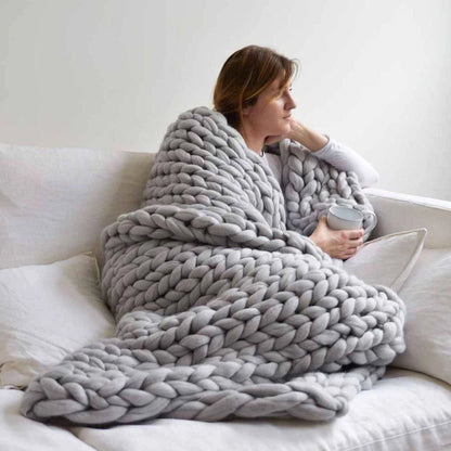 Jumbo Arm-Knit Chenille Yarn 35 oz Skein for Chunky Throw Blankets, Cushions & DIY Home Decor Projects